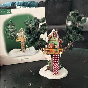 Department 56 - “Elf Treehouse”